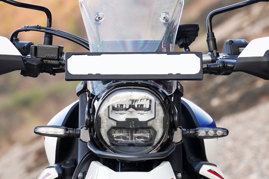 Head Light of XPulse 210