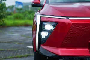 Headlamp Image of XEV 9e