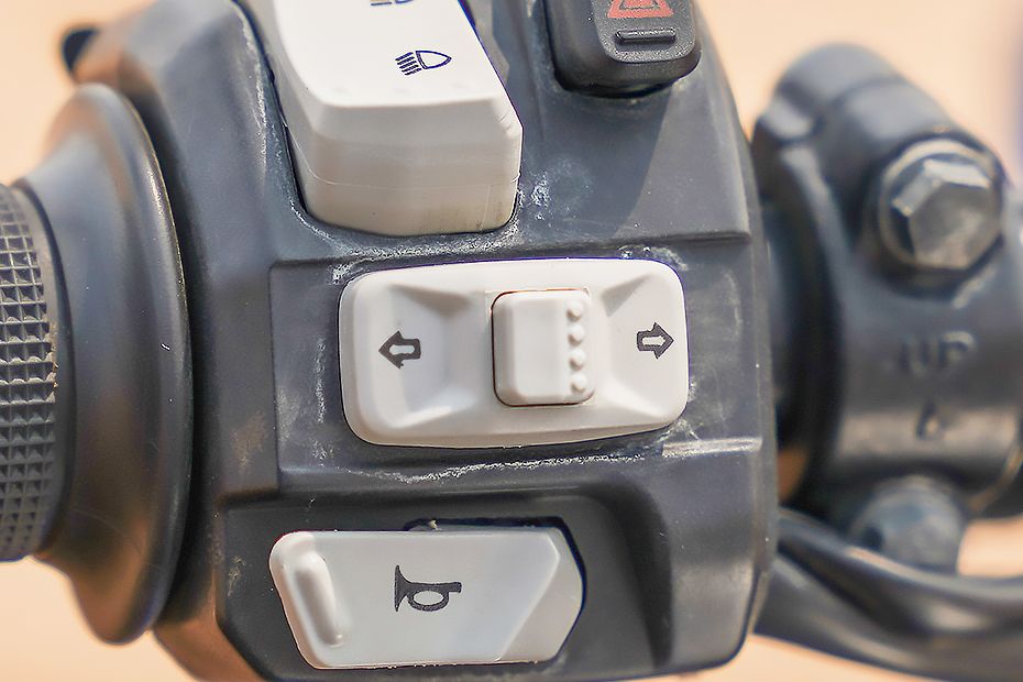 Indicator Controller of Xtreme 125R