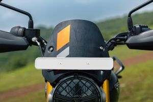 Number Plate of Scrambler 400 XC