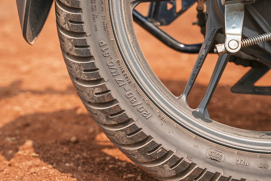 Rear Tyre View of Xtreme 125R