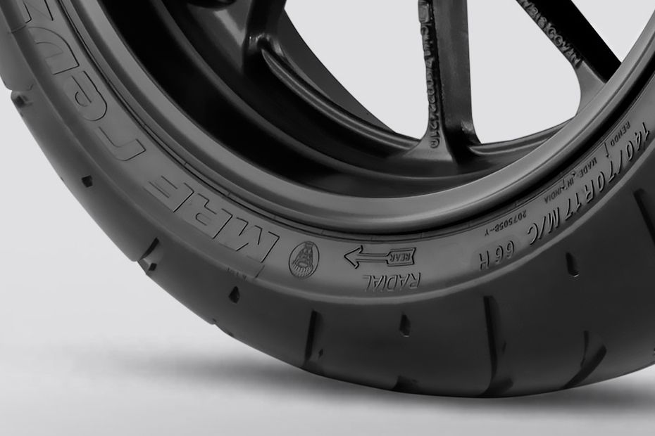 Rear Tyre View of MT 15 Version 2