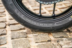 Rear Tyre View of Thruxton 400