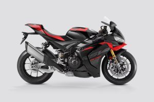 Right Side View of RSV4