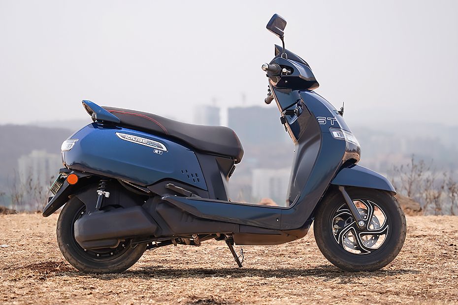 TVS iQube ST Price, 212km Range, Charging Time Images, colours