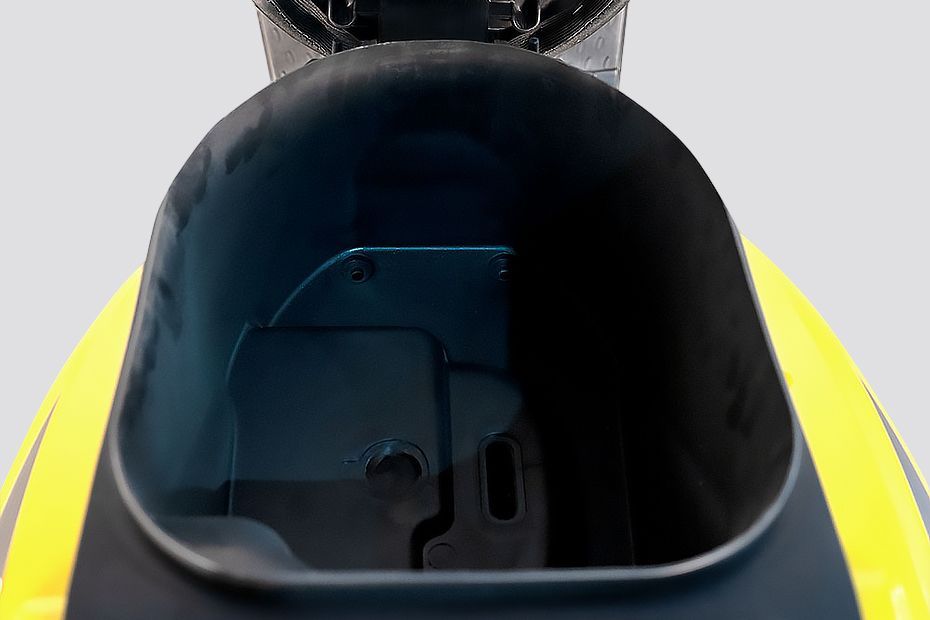 Seat Storage Side View of Cyclone Sway