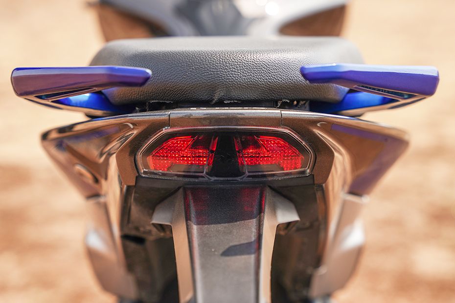 Tail Light of Xtreme 125R