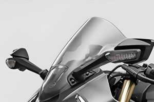 Windshield View of 450SR
