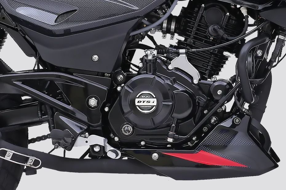 Engine of Pulsar 220 F