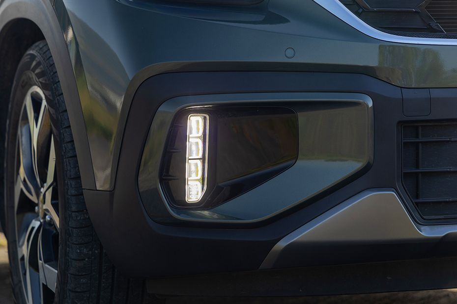 Fog lamp with control Image of Seltos
