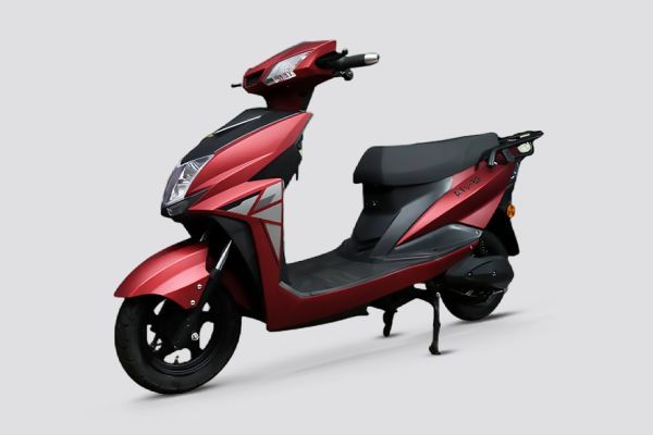 Front Left View of Rider