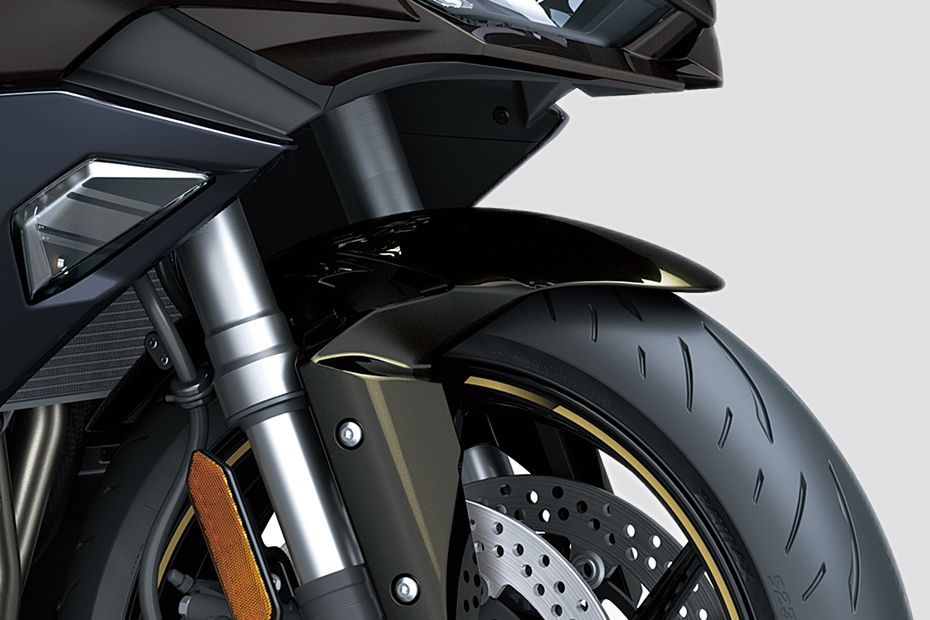 Front Mudguard & Suspension of Ninja 1100SX