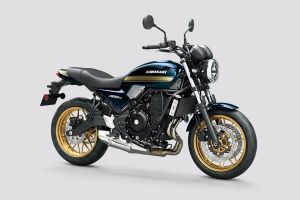 Front Right View of Z650RS