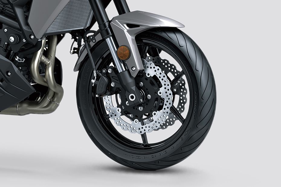 Front Tyre View of Versys 650