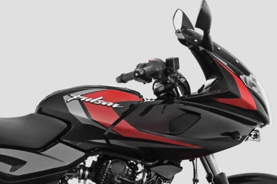 Fuel tank of Pulsar 220 F