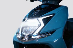 Head Light of Faast F4