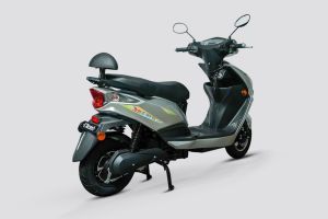Rear Right View of E-Star Dx