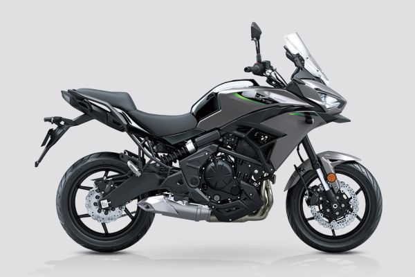 Right Side View of Versys 650