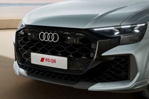Bumper Image of RS Q8