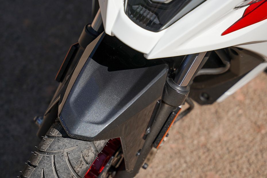 Front Mudguard & Suspension of One