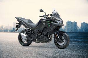 Front Right View of Versys 1100