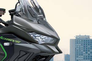 Head Light of Versys 1100