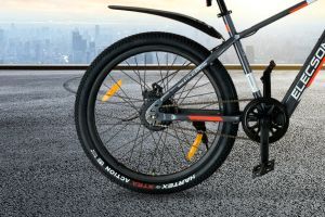 Rear Tyre View of Ultra Pro
