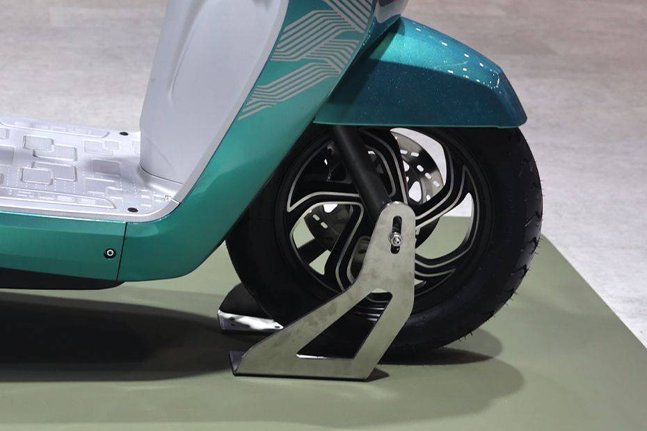 Front Tyre View of 2025 iQube ST Concept