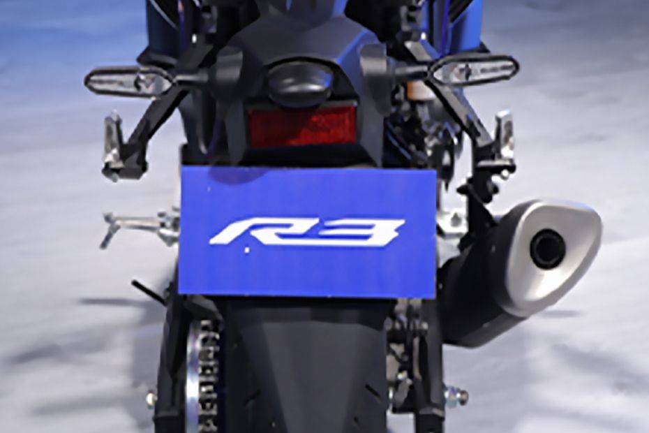 Number Plate of R3