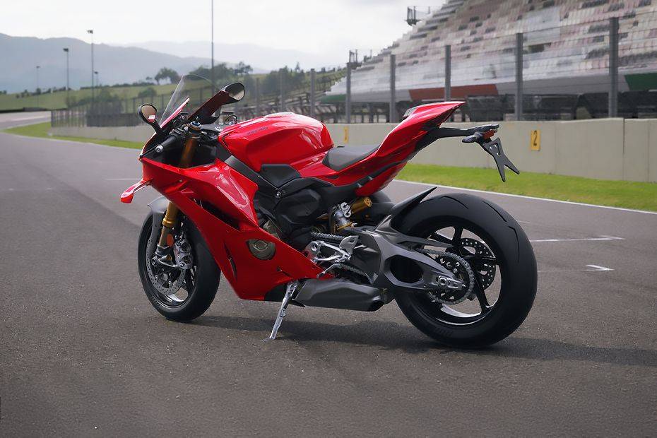 Rear Left View of 2025 Panigale V4