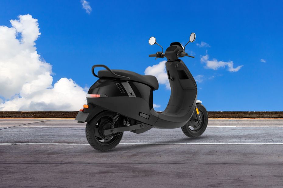 Rear Right View of S1 X