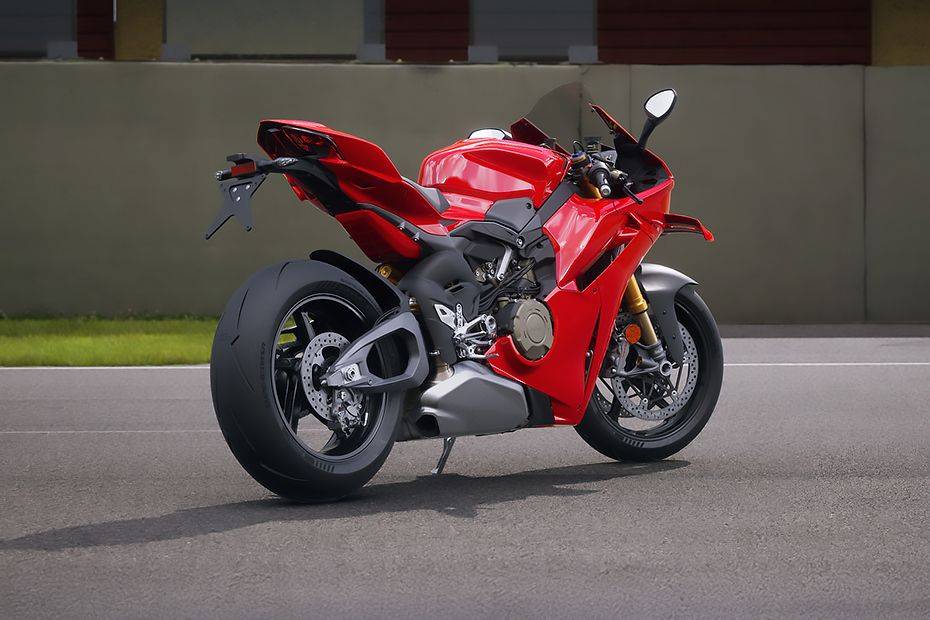 Rear Right View of 2025 Panigale V4