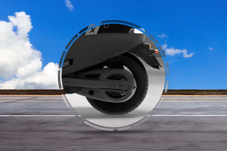 Rear Tyre View of S1 X