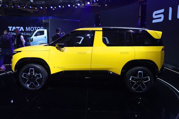 Tata Sierra, Estimated Price Rs 15 - 25 Lakh, Launch Date 2025, Specs, Images, News, Mileage @ ZigWheels