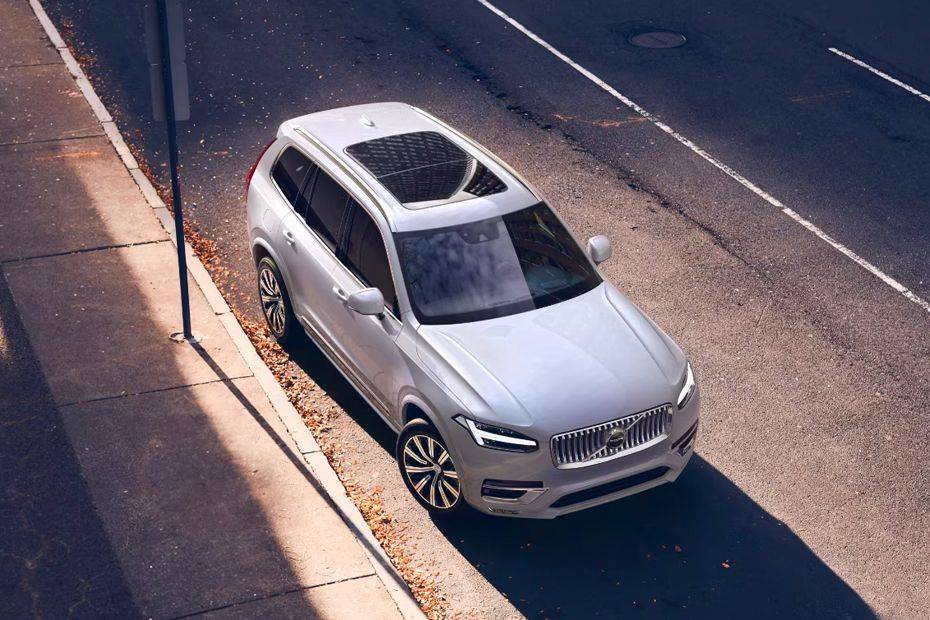 Top view Image of XC90