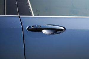 Door handles Image of Dzire