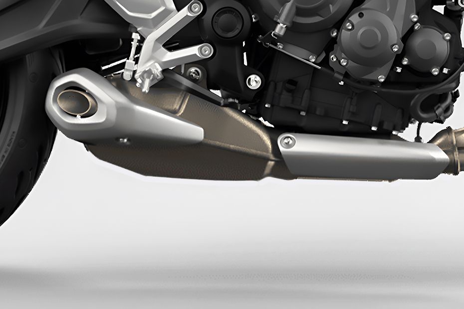 Exhaust View of 2025 Trident 660