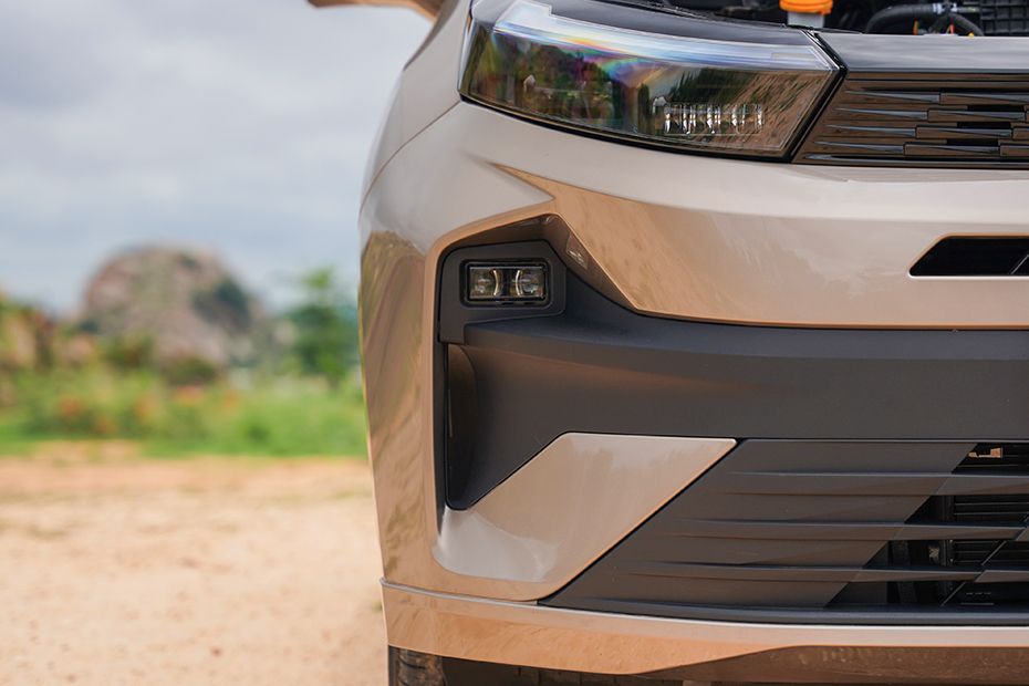 Fog lamp with control Image of Altroz