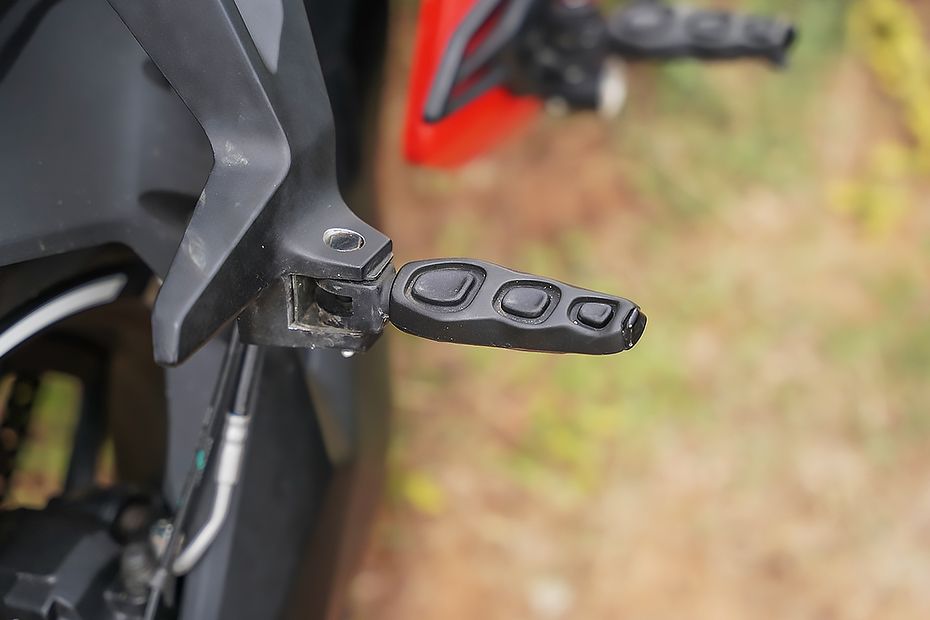 Foot Rest View of F77 SuperStreet