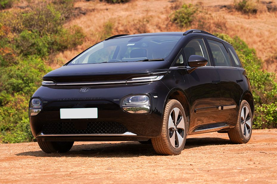 Front 1/4 left Image of Windsor EV
