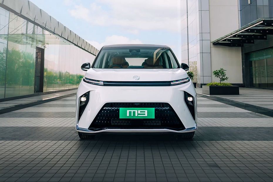 Front Image of M9