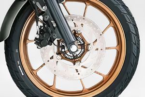 Front Brake View of FZ-X Hybrid
