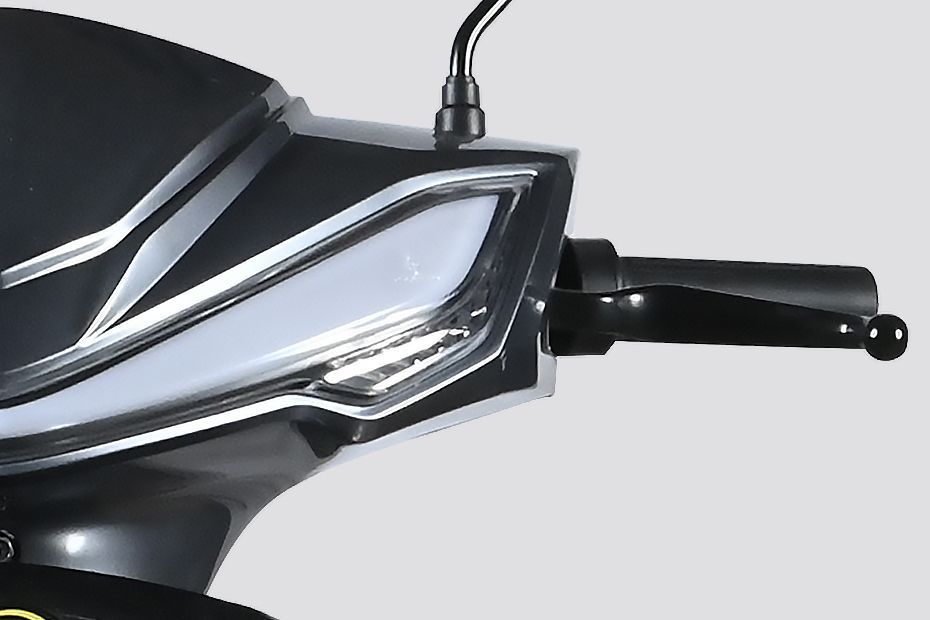 Front Indicator View of Gracy+