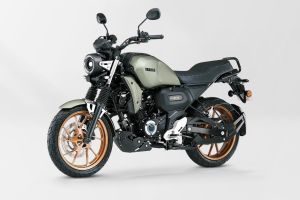 Front Left View of FZ-X Hybrid