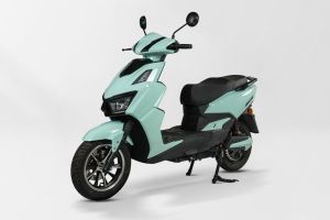 Front Left View of Racer Neo