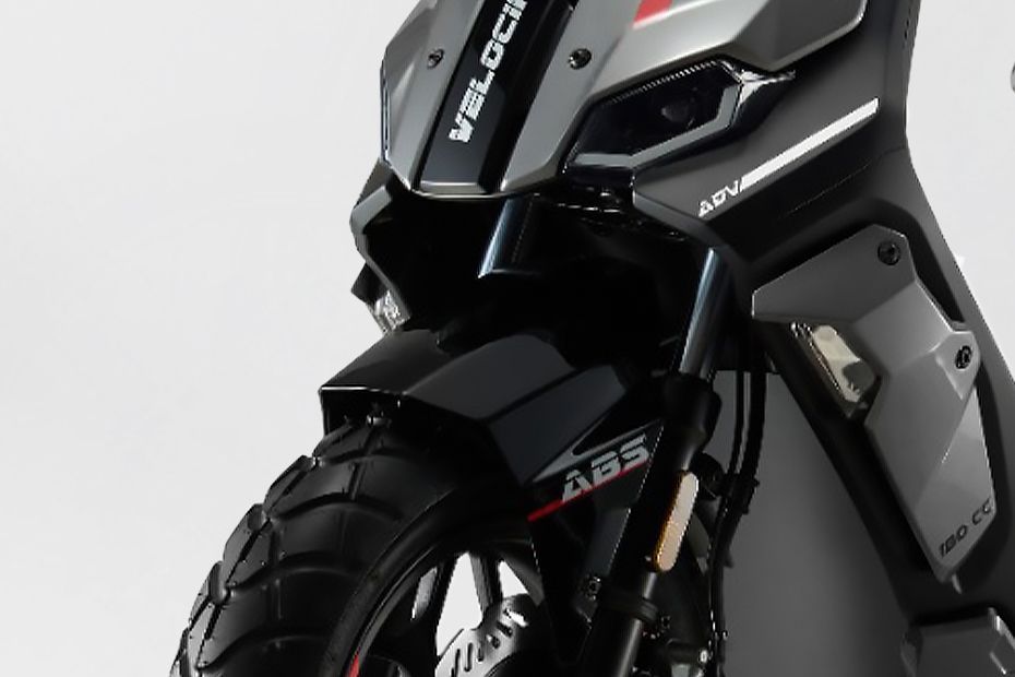 Front Mudguard & Suspension of Mobster 180