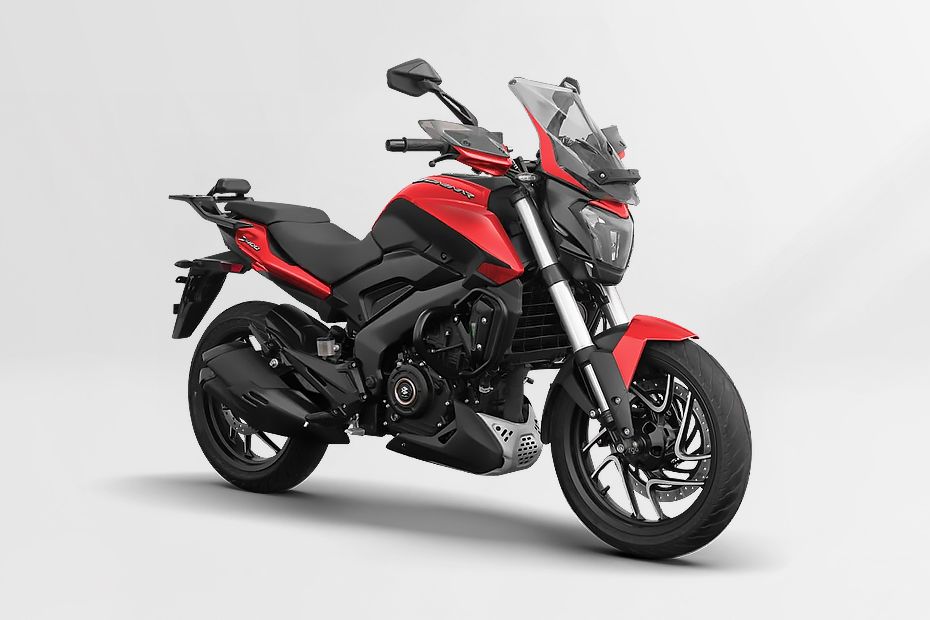 Front Right View of Dominar 400