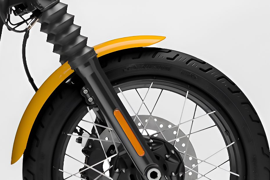 Front Suspension View of Street Bob