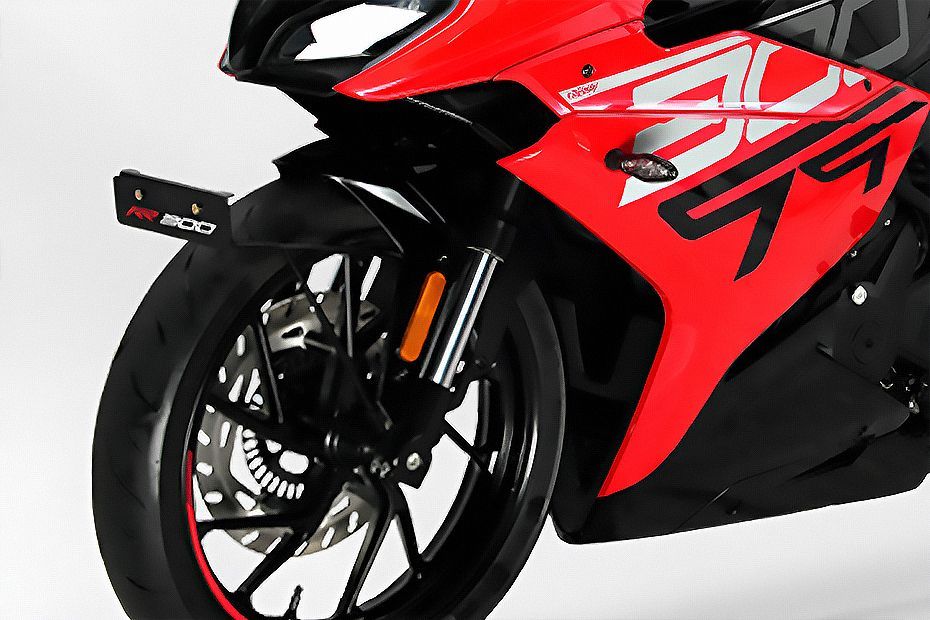 Front Suspension View of RR 300
