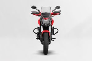 Front View of Dominar 400